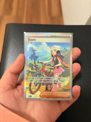 Dawn (129/094) - Destinos de Paldea | Pokémon TCG | NM