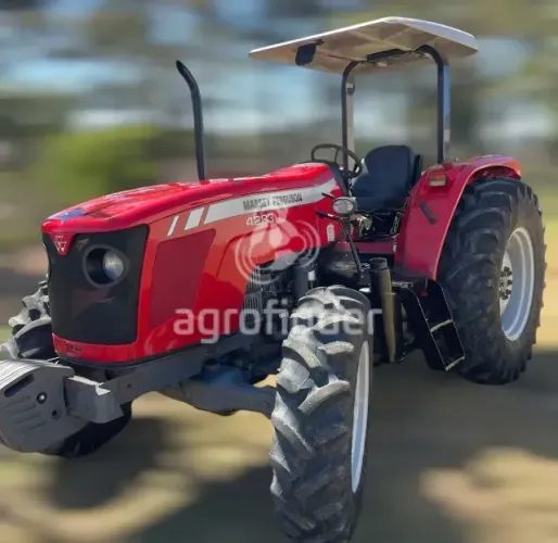 Trator Massey Ferguson 4283 ano 2014
