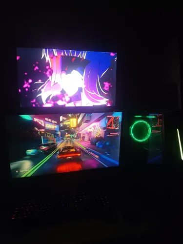 Vendo setup completo com 2 monitores, ideal para produtividade, trabalho e jogos!!