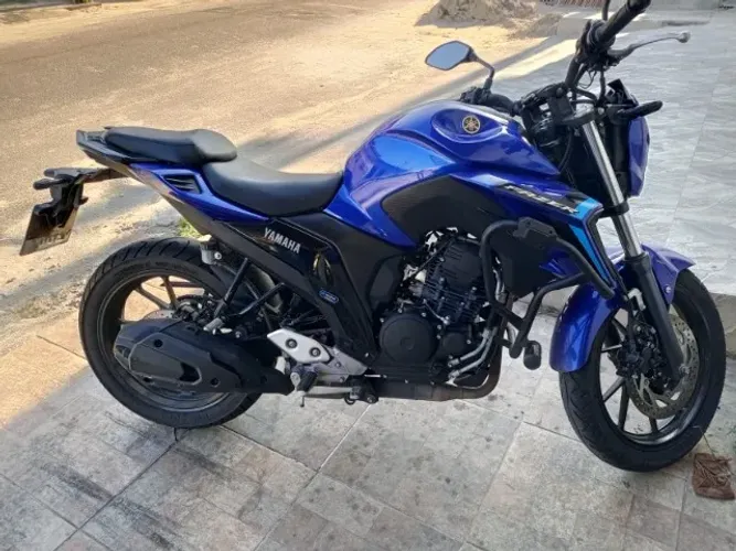 Yamaha Fazer 250