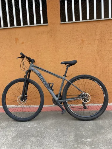 Bicicleta aro 29 Excelente