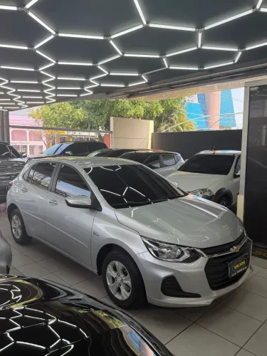 Chevrolet Onix Hatch 1.0 12V Flex Mec. 4P 2022