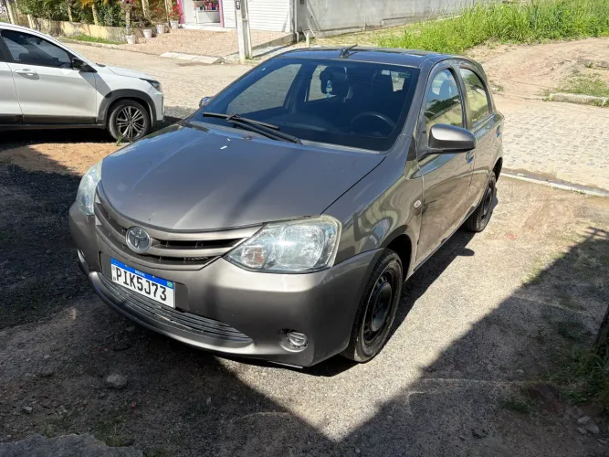 Toyota Etios XS 1.5 Flex 16V 5P Aut. 2017