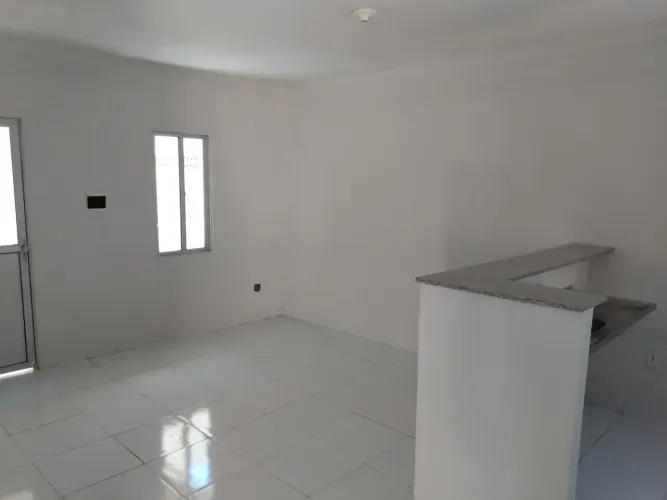 alugo  kitnet, pequeno, José Bonifácio - Fortaleza - CE