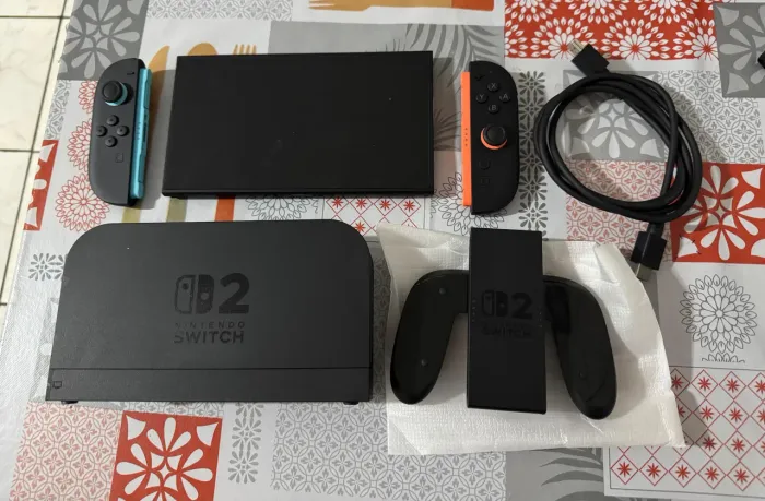 Nintendo Switch 2 em perfeito estado