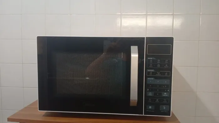 Microondas Midea 20L