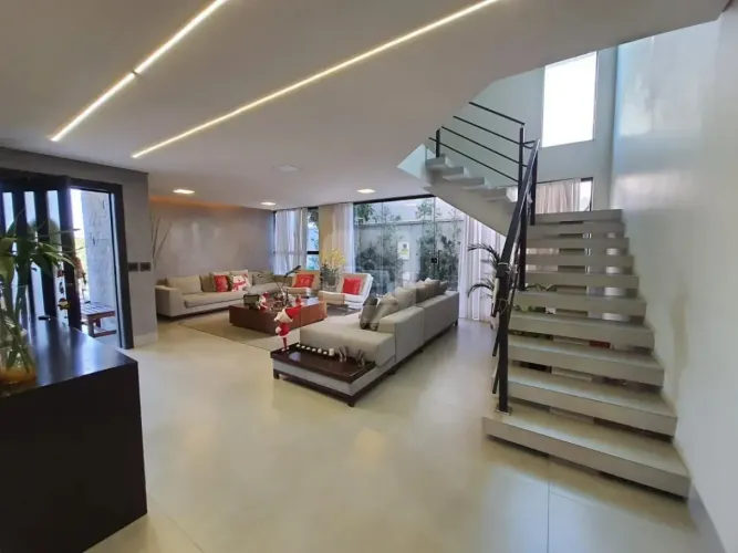 Casa em Condomínio para venda no bairro Nova Uberlândia.