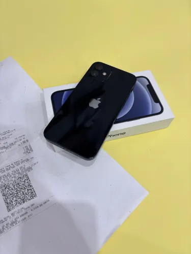 iPhone 12, 64G.