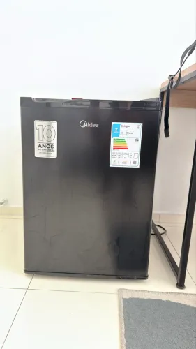 Frigobar Midea - Estado de novo