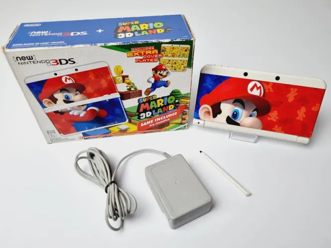 J129- NINTENDO NEW 3DS EDIÇAO MARIO LAND
