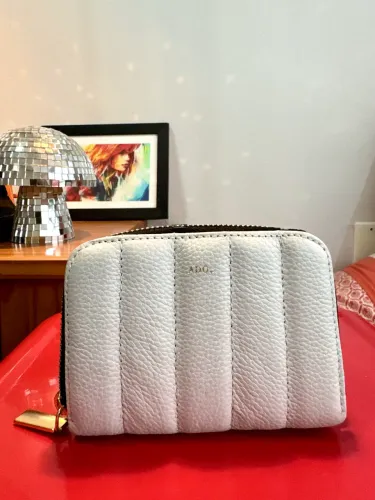 carteira de couro adô branco/cinza polar flo