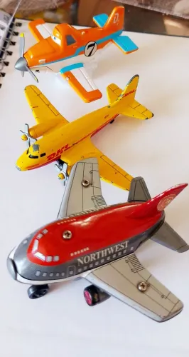 Miniatura de Aviões ( 3 Aviões)