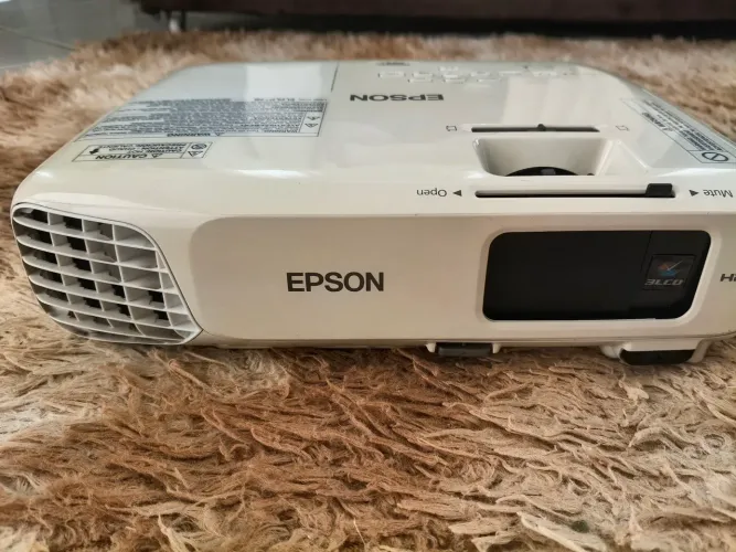 Projetor Epson Powerlite x24+