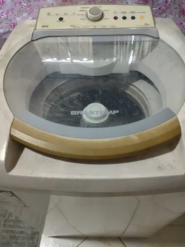 Máquina de lavar roupas Brastemp 11kg - com defeito