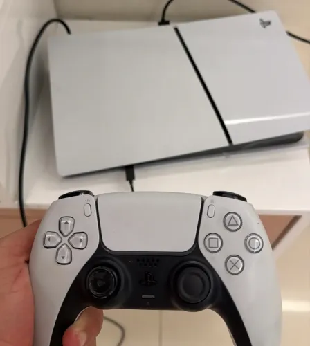 PS5 SLIM DIGITAL