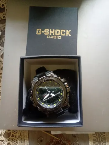 Relógio Casio g-shock 1°linha, só usei 2 vezes.
