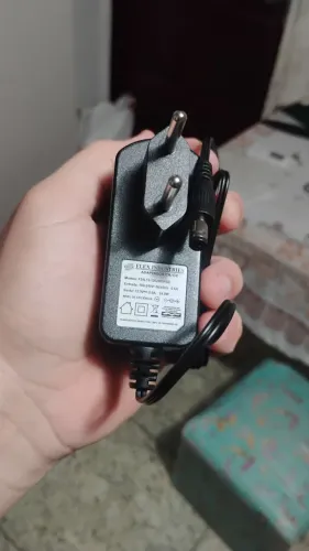 Fonte 12V / Adaptador CA/CC 12V novo