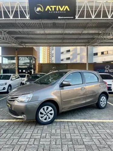 Toyota Etios XS 1.5 Flex 16V 5P Aut. 2017