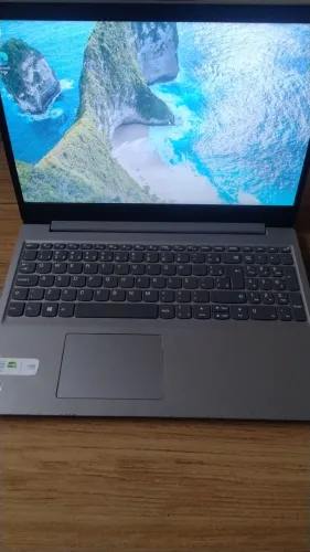 NOTEBOOK LENOVO I3 8°, HDD 1 TERA, 4 GB RAM, TUDO FUNCIONANDO PERFEITAMENTE 