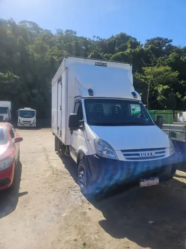 Iveco Daily Chassi 35s14 2P 2009