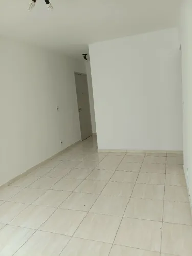 Excelente apartamento na Vila Adyana, localização privilegiada.