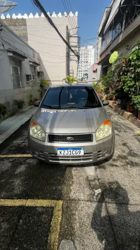 Ford Fiesta Sed. 1.6 8V Flex 4P 2008