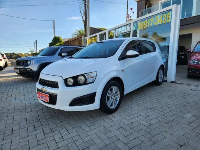 Chevrolet Sonic HB LT 1.6 16V Flexpower 5P Mec. 2014