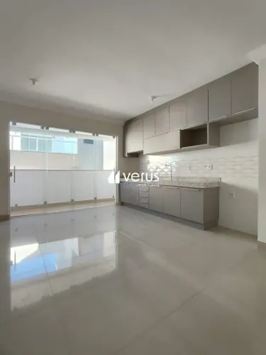 Apartamento à venda, 2 quartos, 1 suíte, 1 vaga, TUBALINA - Uberlândia/MG