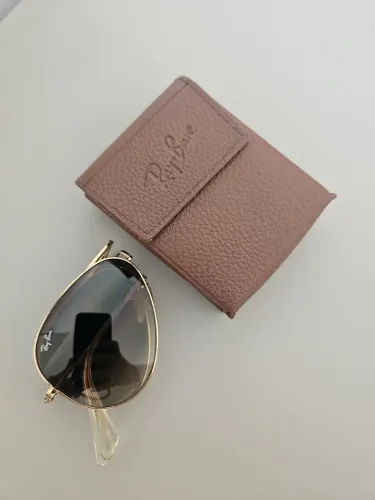 Óculos Ray Ban aviador feminino dobrável