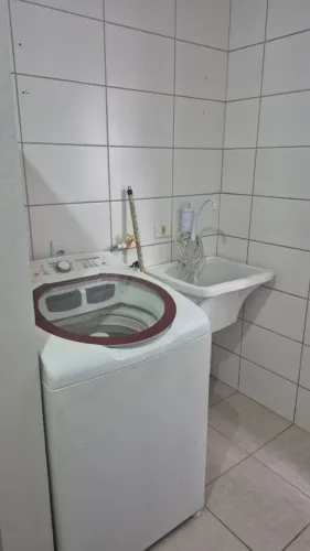 Alugo apartamentos no Saguaçu com taxas inclusas
