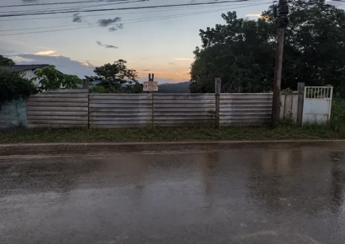 TERRENO JD SÃO CARLOS - PARIQUERA-AÇÚ SP R$ 85MIL (ACEITA PERMUTA EM SOROCABA SP)