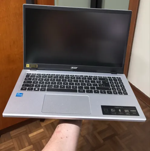 Notebook Acer Aspire 3 15 A315-510P-34XC core i3 n305 8gb 256gb ssd em excelente estado