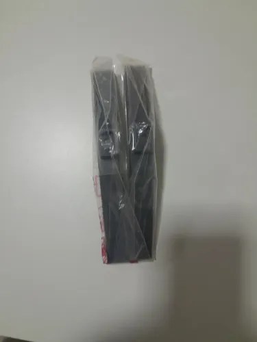 Conjunto de pernas para suporte de TV universal