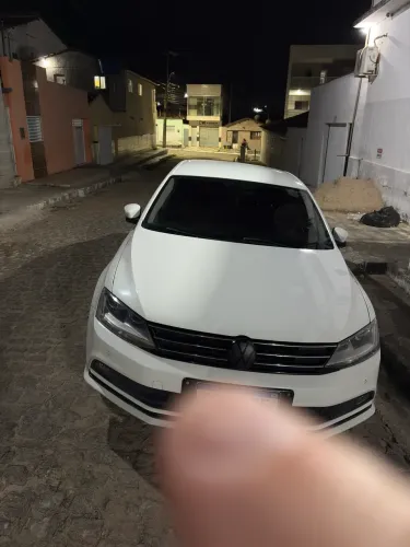Volkswagen Jetta Comfortline 1.4 TSI 16V 4P Aut. 2017
