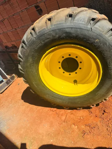 Roda 1.400x 24 para Motoniveladora CAT 120K