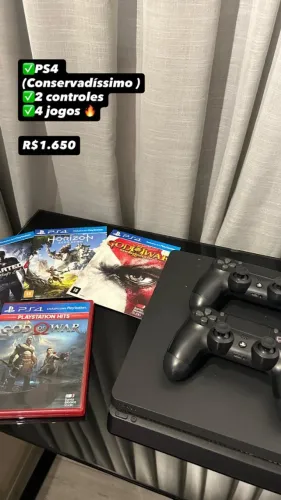 PS4 + 2 controles + 4 jogos