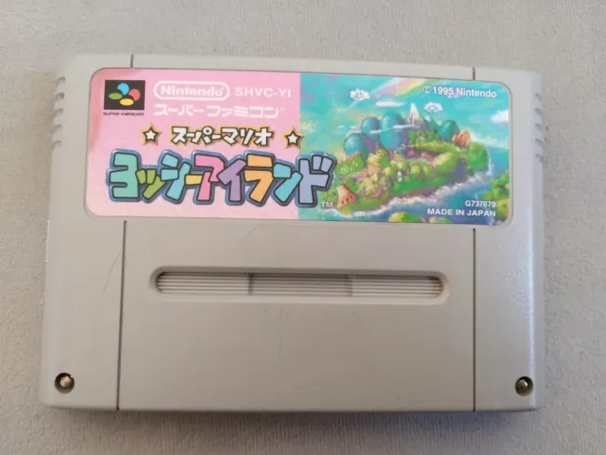 Yoshi SNES 100%original salvando