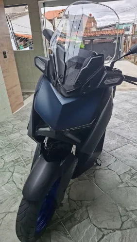 Xmax connected , aceito troca menor cilindrada