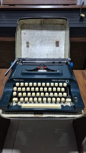 MAQUINA DE ESCREVER REMINGTON