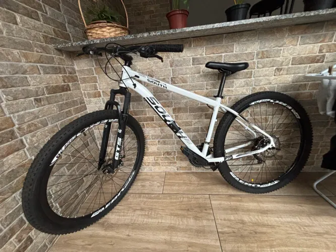 Bicicleta South Legend Aro 29 - Excelente estado