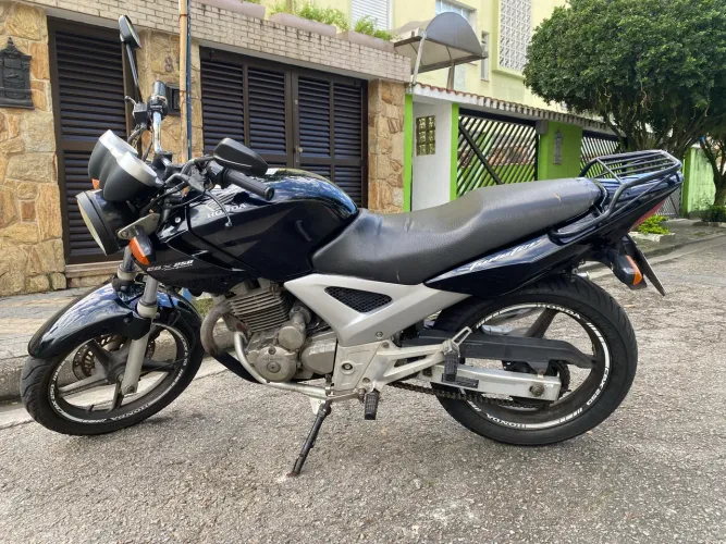 CBX 250 Twister 2008