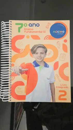 Livros 7° Ano Colégio Núcleo 