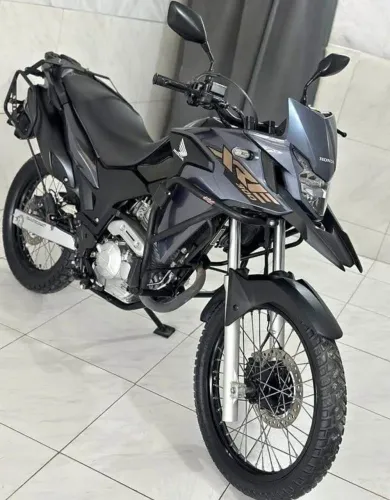VENDE-SE XRE 300 COM URGÊNCIA 