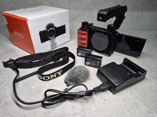 Câmera Sony ZV-E10