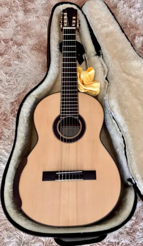 Violão 7 cordas de luthier
