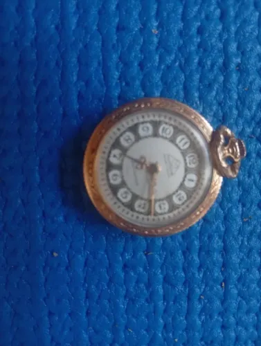 Mondaine de Bolso, retrô
