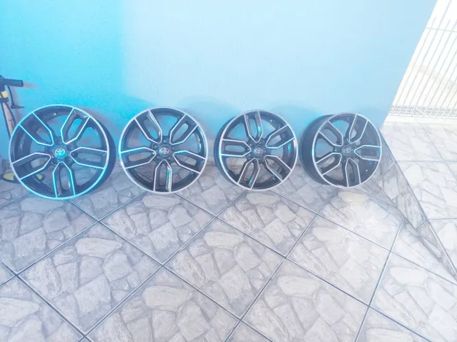 Roda Scorro S227 Et40 aro 17