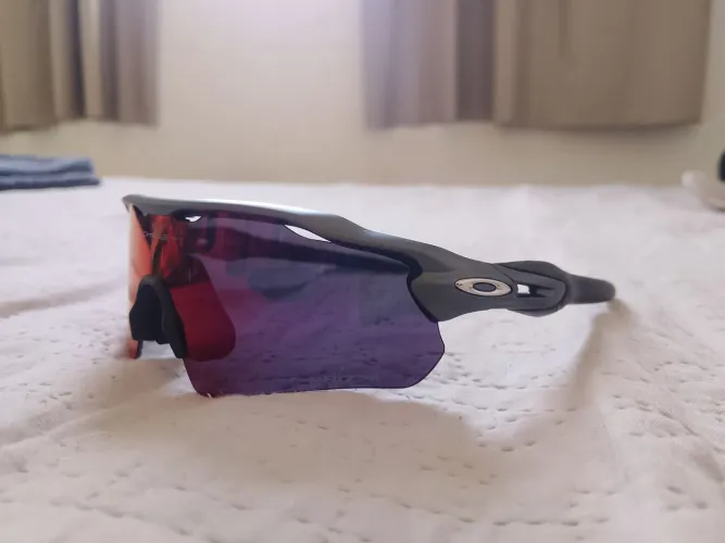 Óculos de sol esportivo Oakley EV path