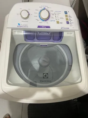 MAQUINA DE LAVAR ELETROLUX 8,5 KG - SEMI-NOVA