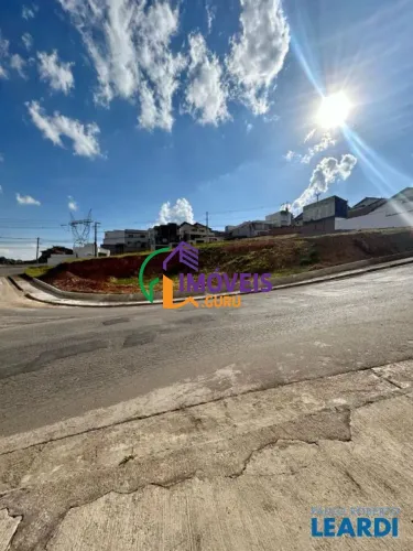 TERRENO - JARDIM DOS MANACÁS - MG